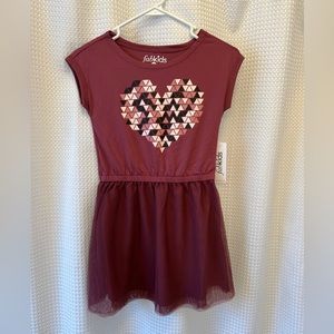 NWT short sleeved dress with lined tulle skirted, size L 8/10